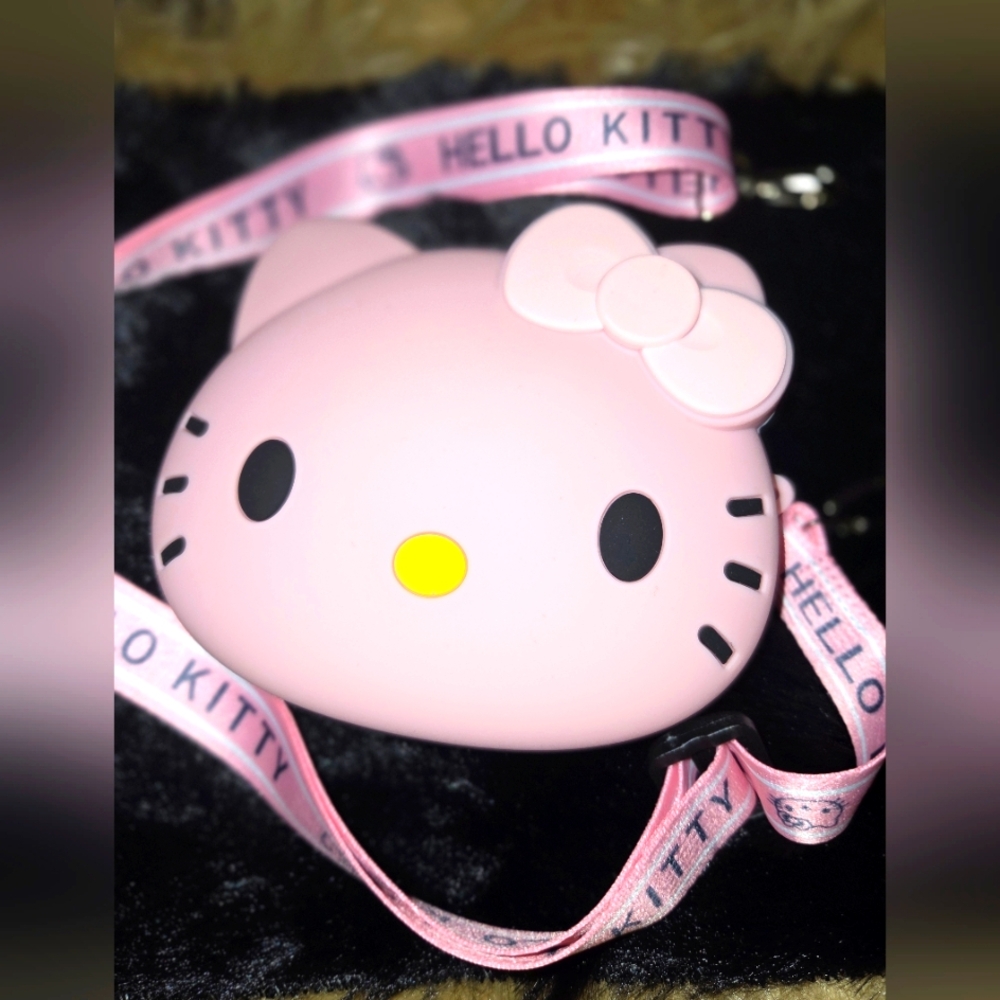 Hello Kitty Heart-Shaped Pink Bag Very Soft Cross Body NWOT